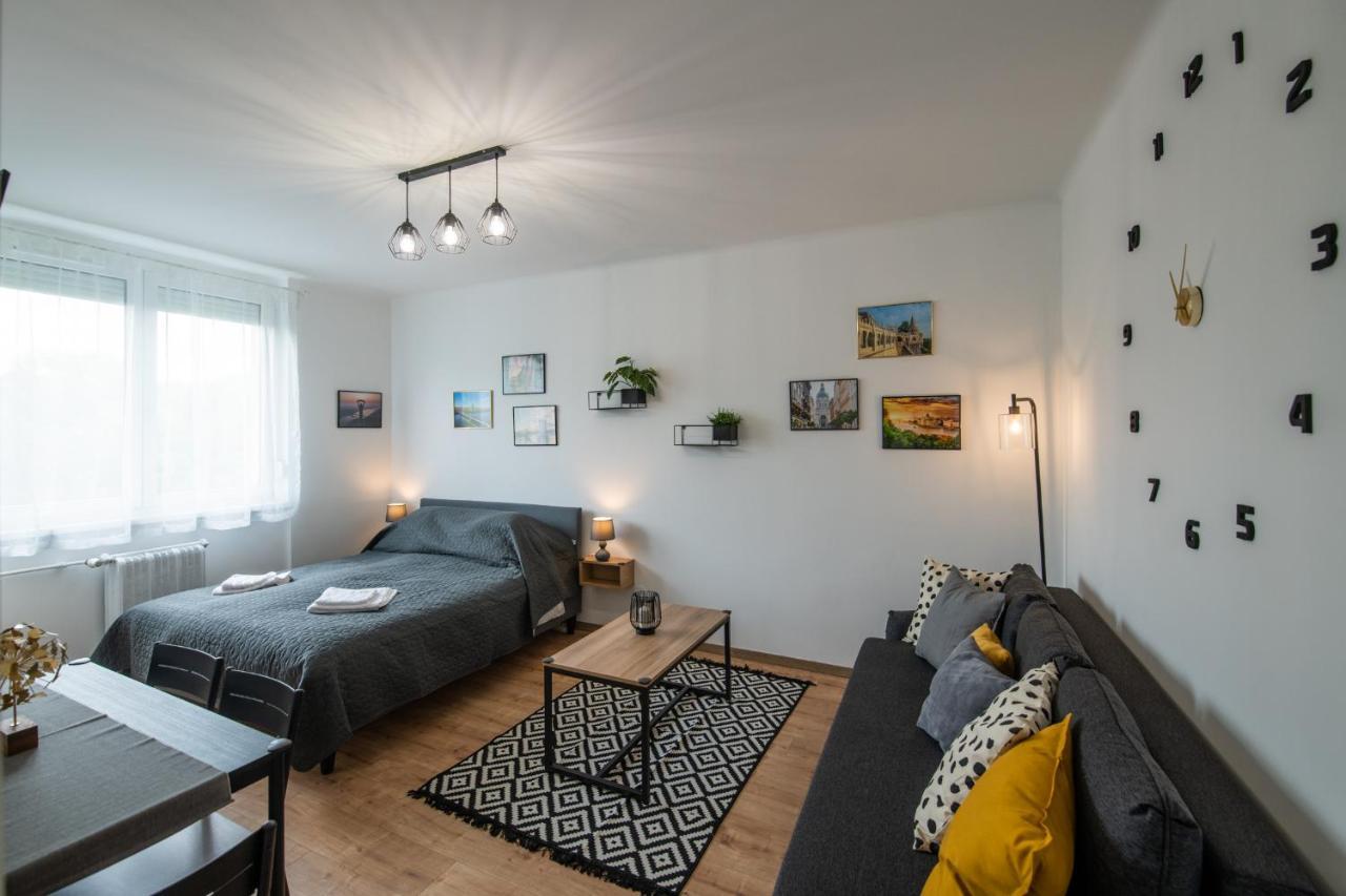 Appartement Ujbudacenter Apartman *